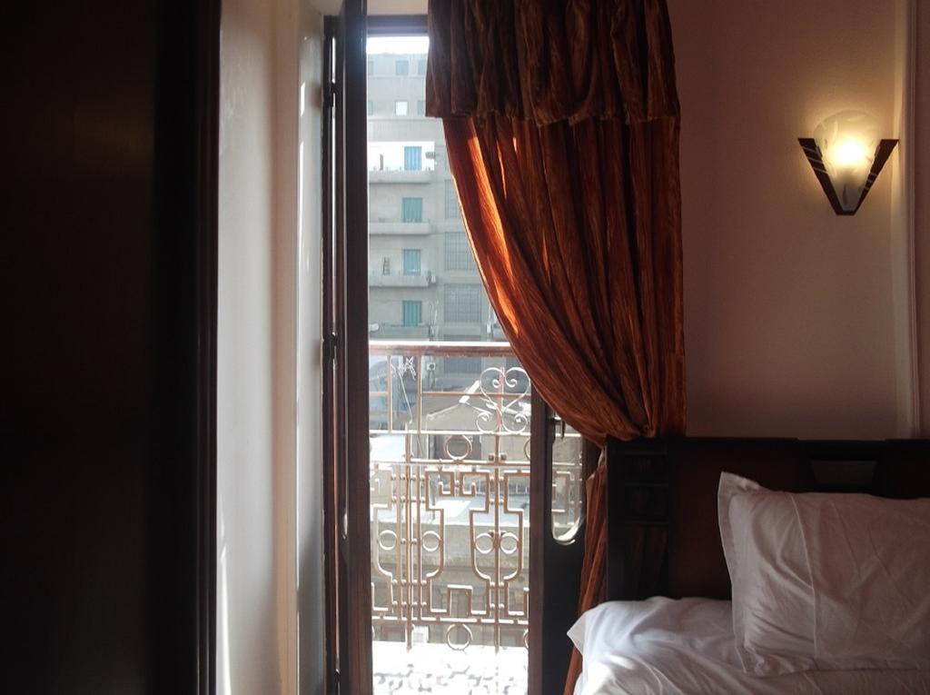 Hostel Family Palace *