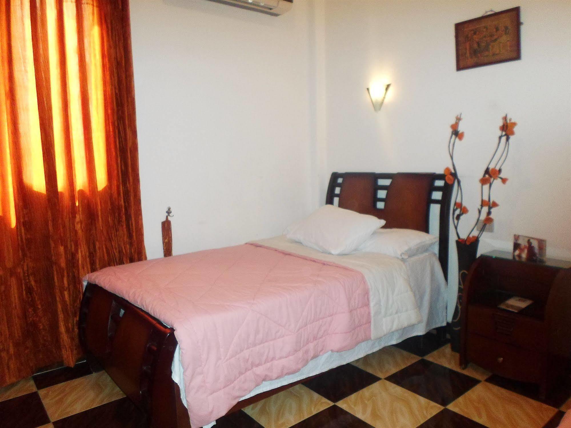 Family Palace Hostel Cairo